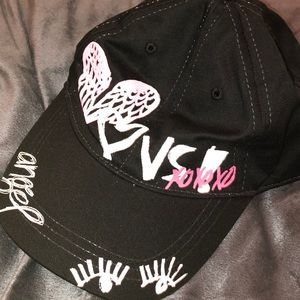 VS Graffiti Hat